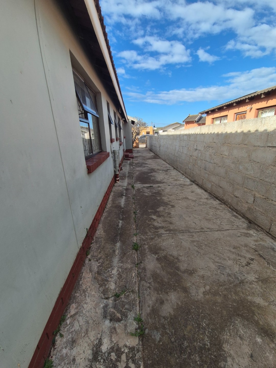 4 Bedroom Property for Sale in Motherwell Nu 5 Eastern Cape